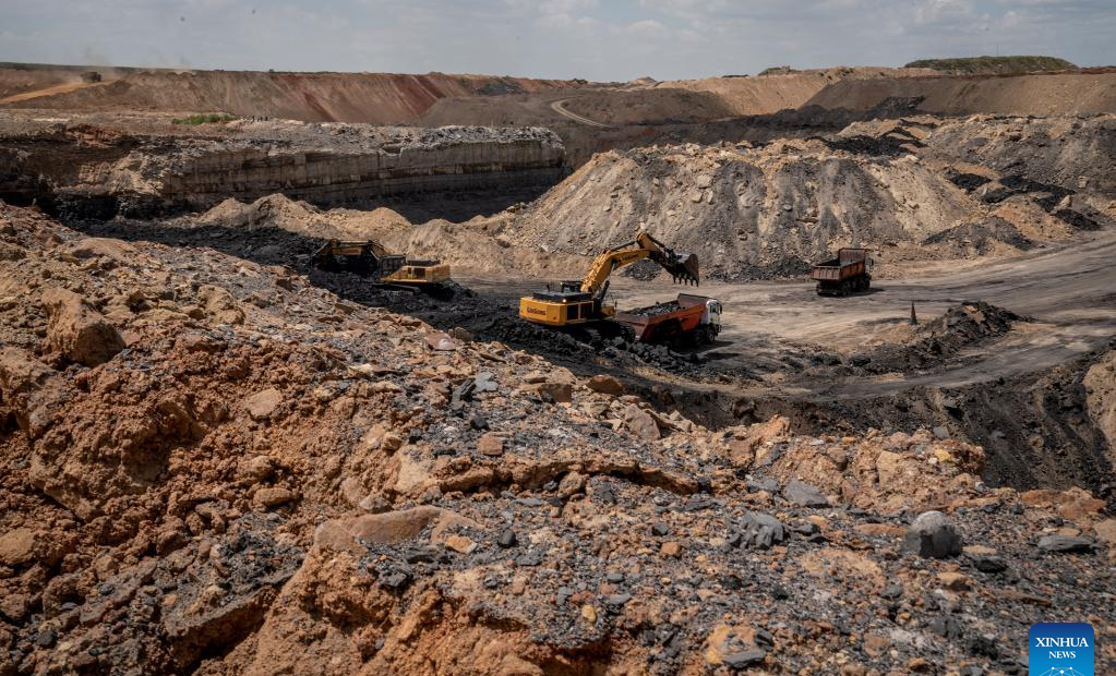 South Africa's Mining Sector Falls by 2.7% in January; Iron Ore and Coal Decline