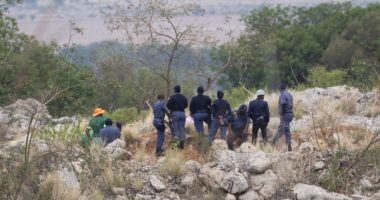 Nearly 2000 Arrested for Illegal Mining in South Africa's Vala Umgodi Operations