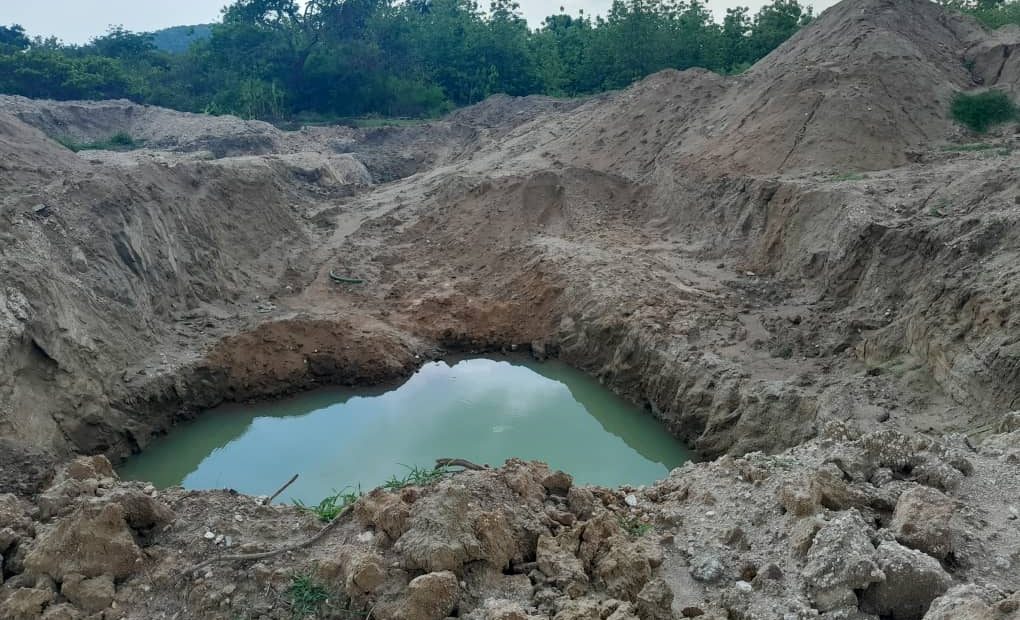 Tensions Rise in Oyo Community as Monarch and Residents Demand Mining Firm’s Exit