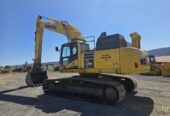 Komatsu PC110 tracked excavator
